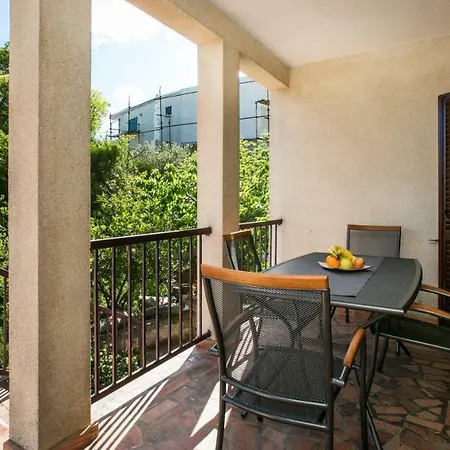 Family House Rossetti Marina